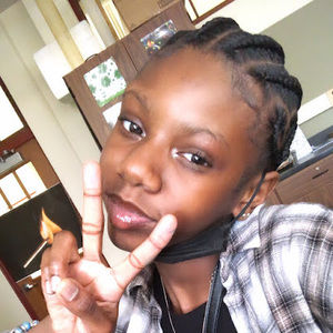 Meet your Posher, Imani